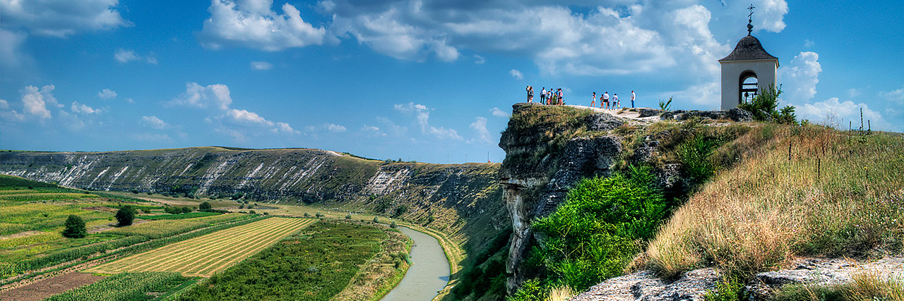 Pentru moldova. Старый Орхей Молдова. Молдова село Селиште Орхей. Преображенская Церковь старый Орхей. Орхей панорама.